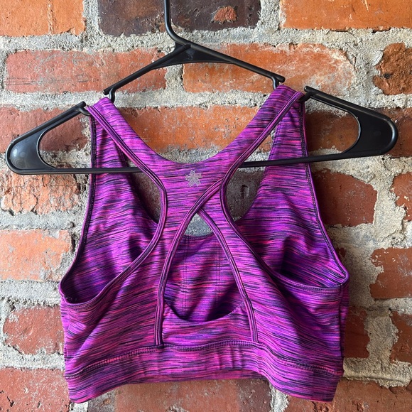 Tek Gear Women’s Sports Bra and Leggings Set - Picture 6 of 7